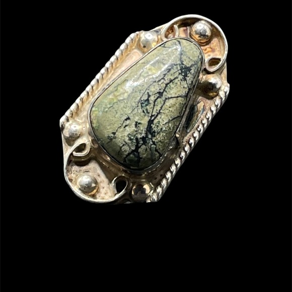 Vintage  sterling and sage jasper ring - Picture 5 of 5